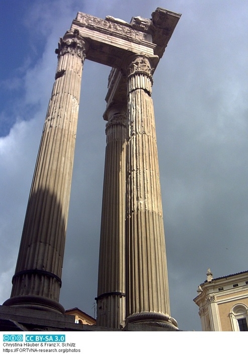 Apollo Sosianus Tempel Rom, Photo by Chrystina Häuber, Franz Xaver Schütz