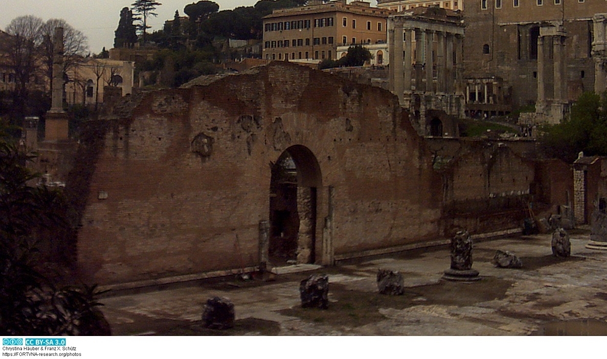 BASILICA PAULLI Rom, Photo by Franz Xaver Schütz, Chrystina Häuber