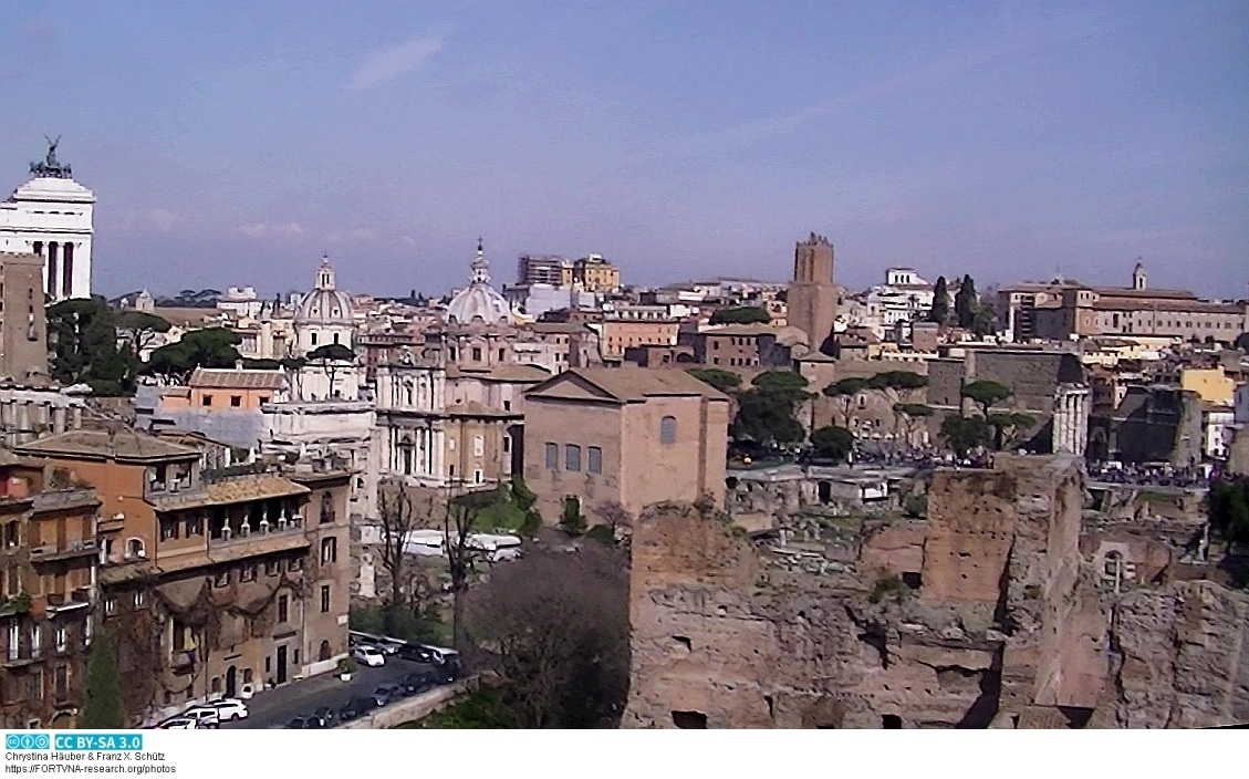 CURIA IULIA, Rom, Photo by Franz Xaver Schütz, Chrystina Häuber