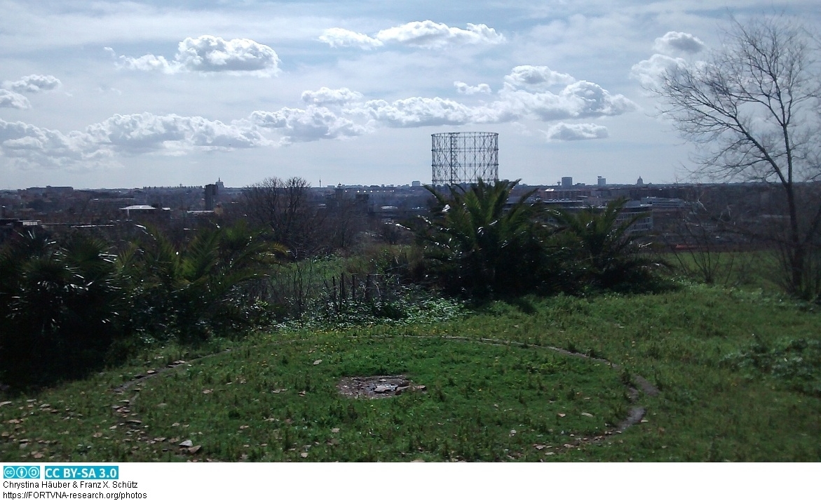 Monte Testaccio, Rom - anthropogenetische Geomorphologie - Scherbenberg, Photo by Chrystina Häuber, Franz Xaver Schütz