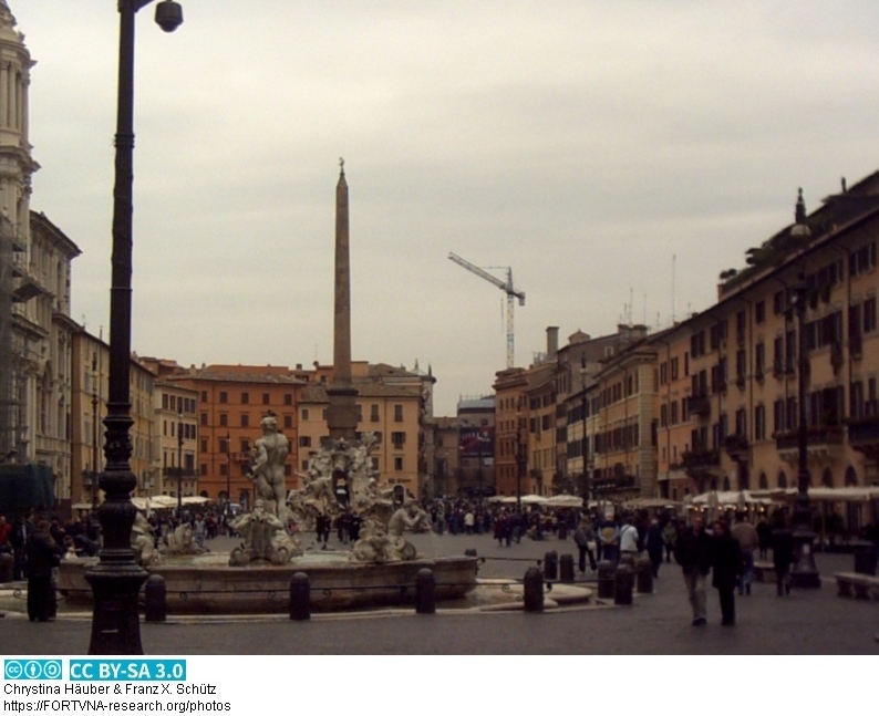 Obelisk, Piazza Navona, Rom, Domitian, Photos by Chrystina HÄUBER, Franz Xaver SCHÜTZ