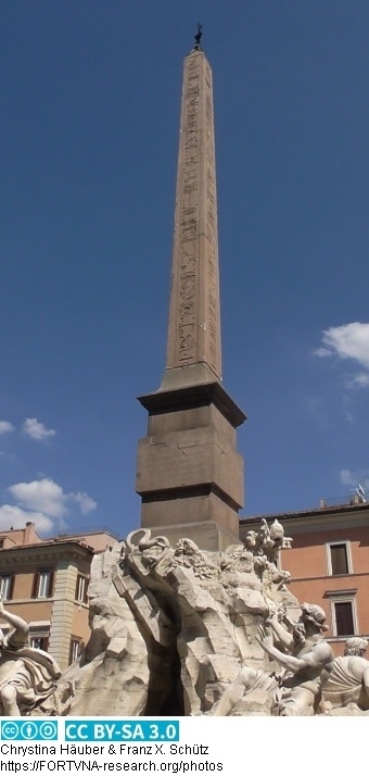 Obelisk, Piazza Navona, Rom, Domitian, Photos by Chrystina HÄUBER, Franz Xaver SCHÜTZ