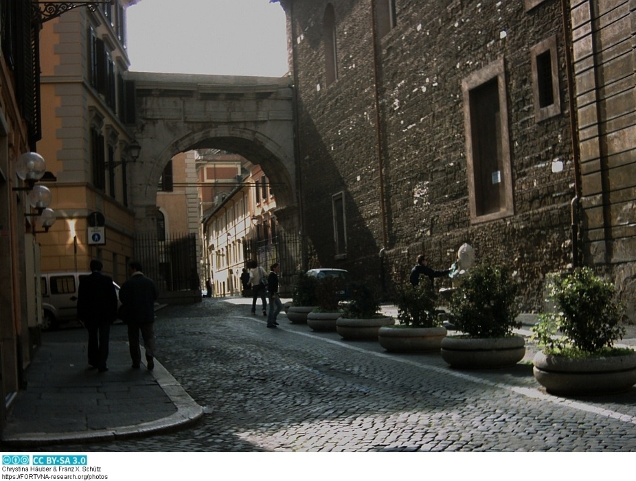 PORTA ESQUILINA Rom, Mai 2004, Photo by Chrystina Häuber, Franz Xaver Schütz