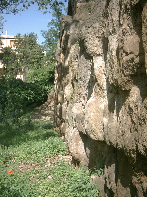 Servianische Stadtmauer Rom - Via di S. Anselmo , dia03, Photos by Chrystina Häuber, Franz Xaver Schütz