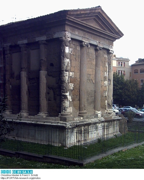 Tempel des Portunus Rom, Photo by Franz Xaver Schütz, Chrystina Häuber