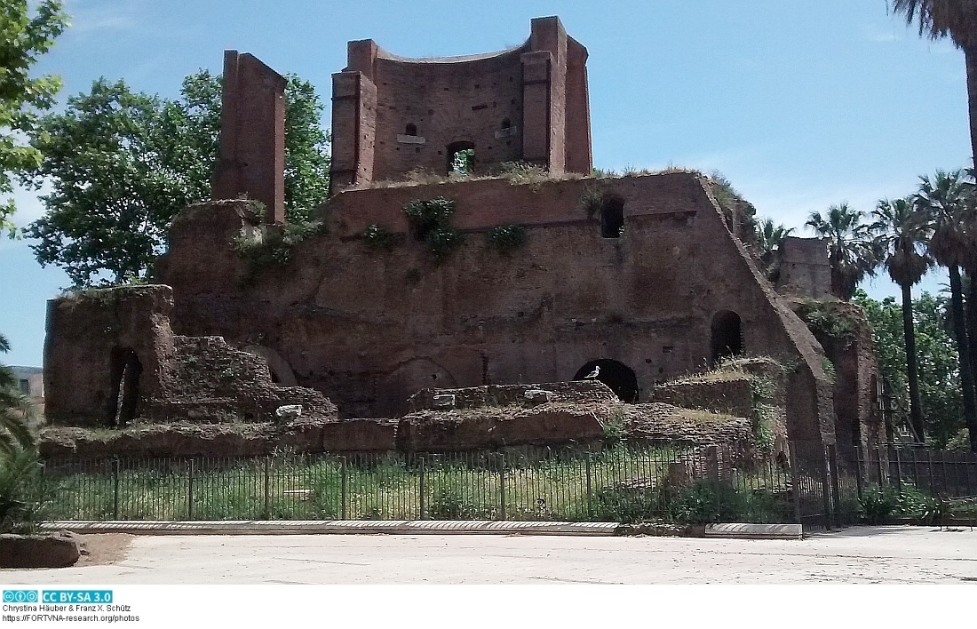 Trofei di Mario -  NYMPHAEUM ALEXANDRI - Rom, Photo by Franz Xaver Schütz, Chrystina Häuber